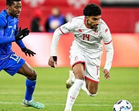 بعد الإعلان عن قائمة معين الشعباني : من يغلق باب المنتخب في وجه الزعلوني ؟