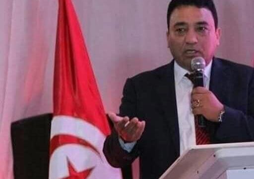إعادة قيمة العمل من أوكد أسباب الرفاه