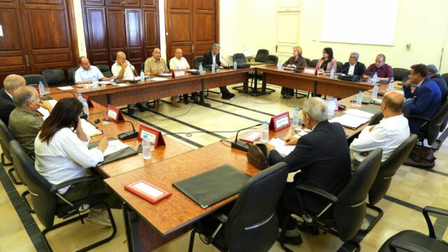 لدى مناقشة مقترح قانون تنظيم محاضن ورياض الأطفال: نواب يرفضون فصل إحداث الأجانب لمؤسسات الطفولة