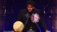    لامين يامال يفوز بجائزة أفضل لاعب شاب 2026
